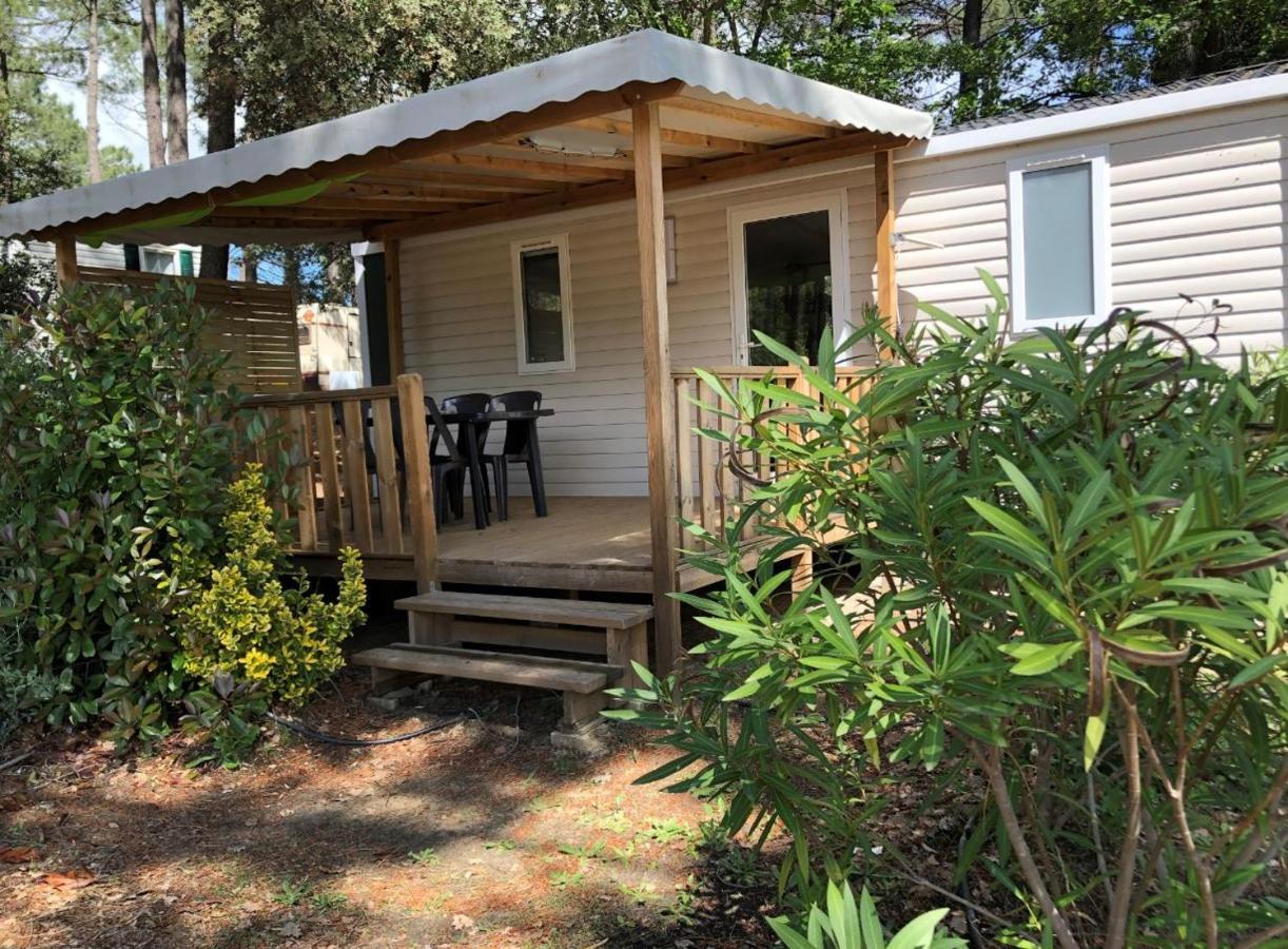Camping La Simioune En Provence Bollene Exterior photo